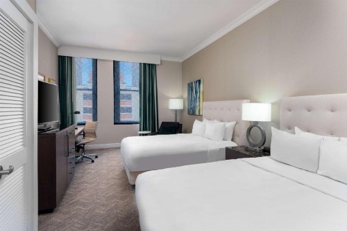 Hilton St. Louis Downtown at the Arch - image 25