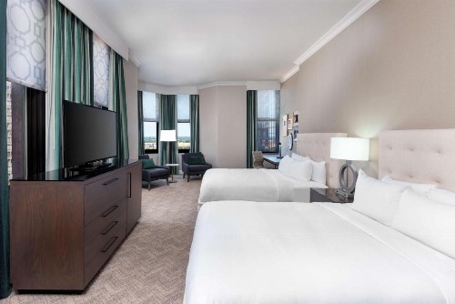 Hilton St. Louis Downtown at the Arch - image 8