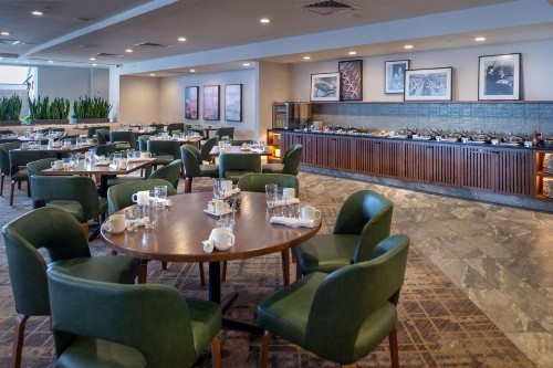 Hilton St. Louis Airport - image 10