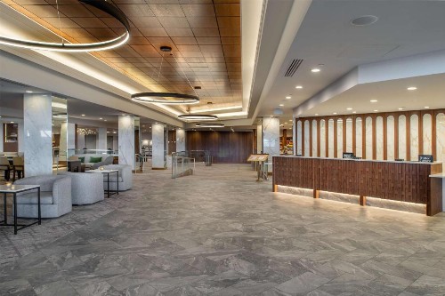 Hilton St. Louis Airport - image 2