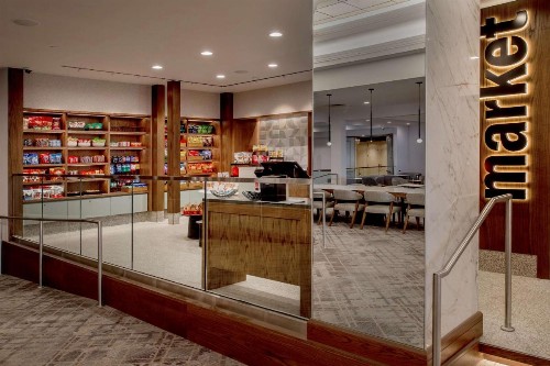 Hilton St. Louis Airport - image 29