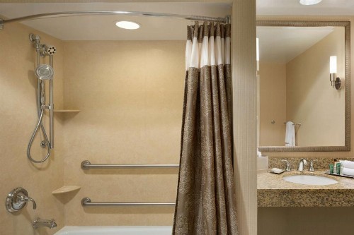 Hilton St. Louis Frontenac - image 12