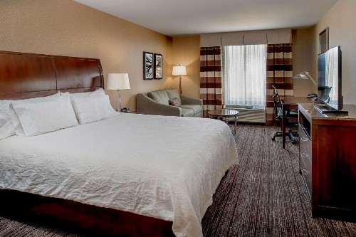 Hilton Garden Inn St. Louis Airport - image 23