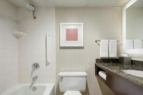 Marriott St. Louis Airport - image 33
