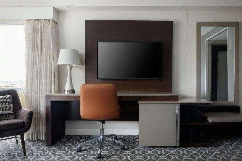 Marriott St. Louis Airport - image 37