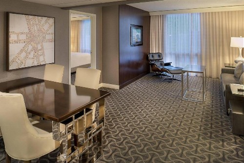 Marriott St. Louis Airport - image 38