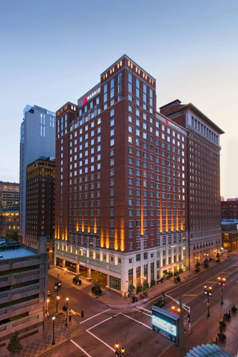 Marriott St. Louis Grand - image 4