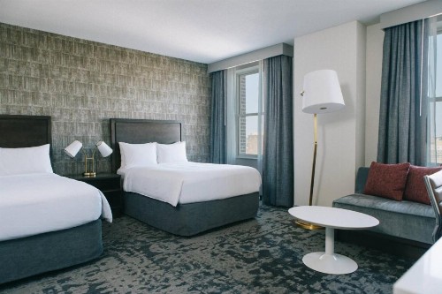 Marriott St. Louis Grand - image 9