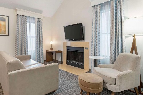 Residence Inn St. Louis Galleria - image 19