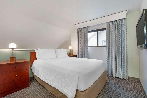 Residence Inn St. Louis Galleria - image 25