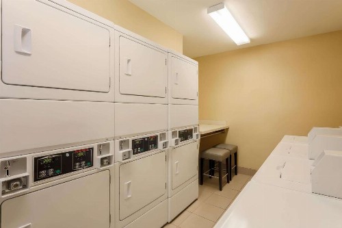 Residence Inn St. Louis Galleria - image 27