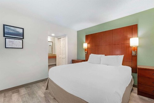 Residence Inn St. Louis Galleria - image 9