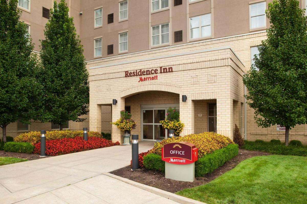 Residence Inn by Marriott St. Louis Downtown - main image