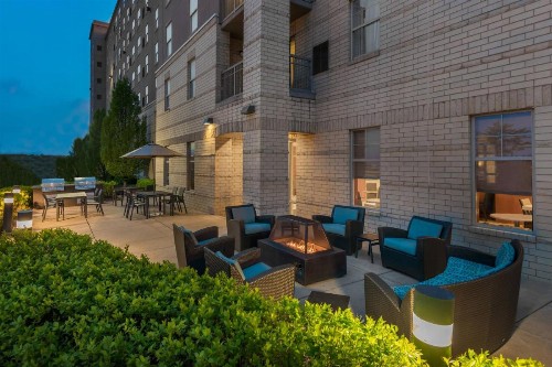 Residence Inn by Marriott St. Louis Downtown - image 11