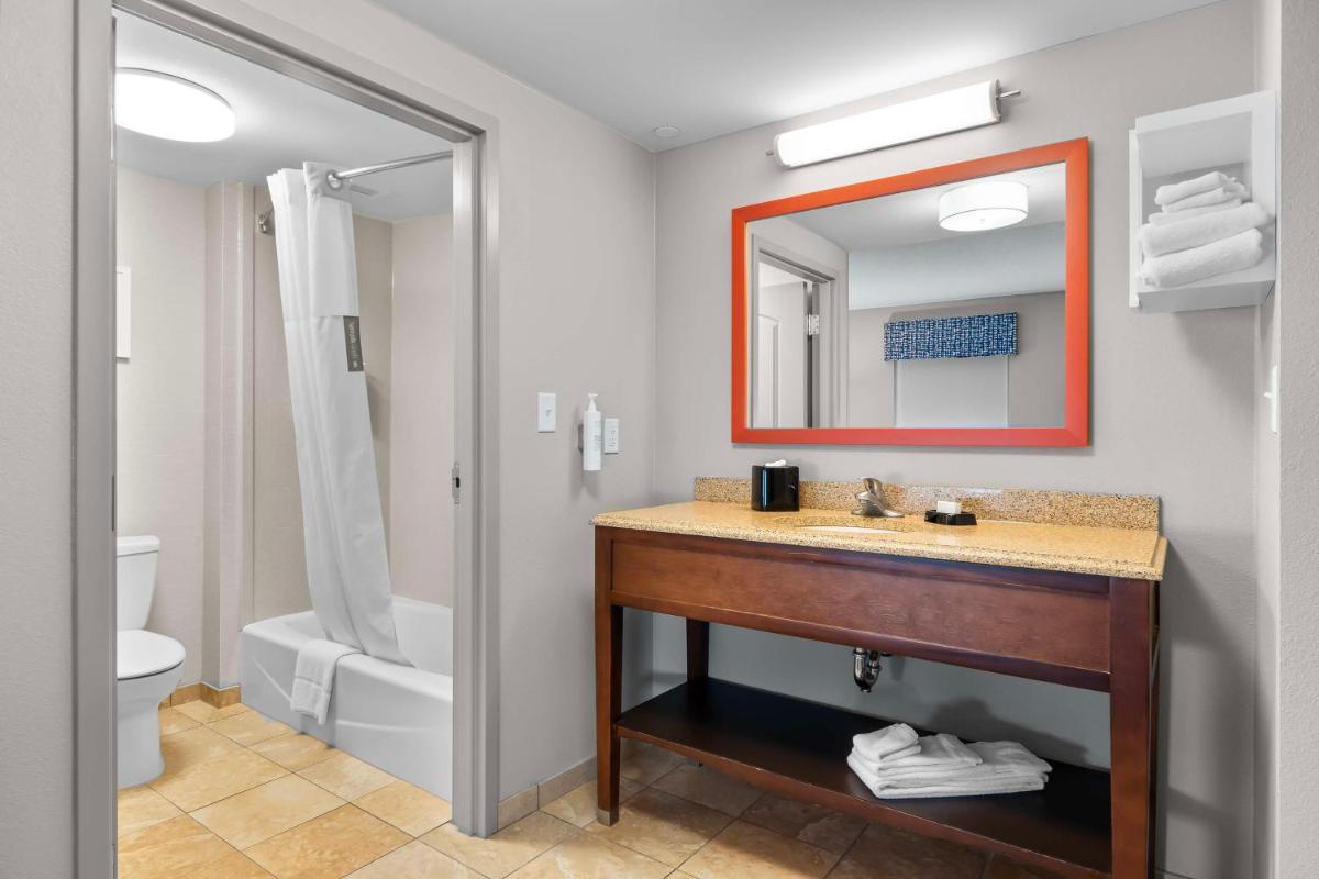Hampton Inn & Suites - Saint Louis South Interstate 55 - image 3