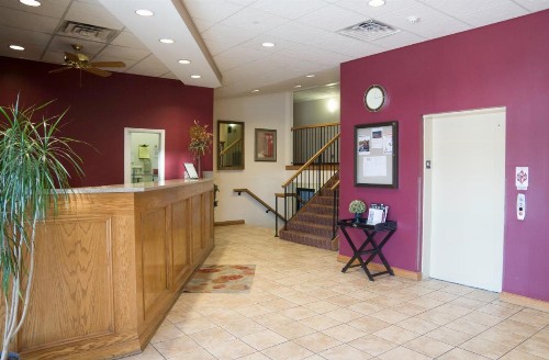 Americas Best Value Inn St. Louis / South - image 22