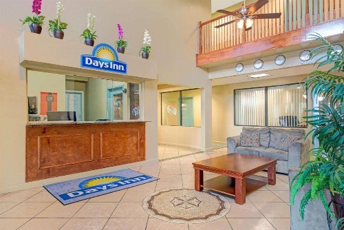 Days Inn by Wyndham Downtown St. Louis - image 21