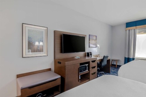 Best Western Plus St. Louis Airport Hotel - image 25
