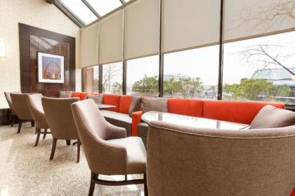 Drury Inn & Suites St. Louis Airport - image 6