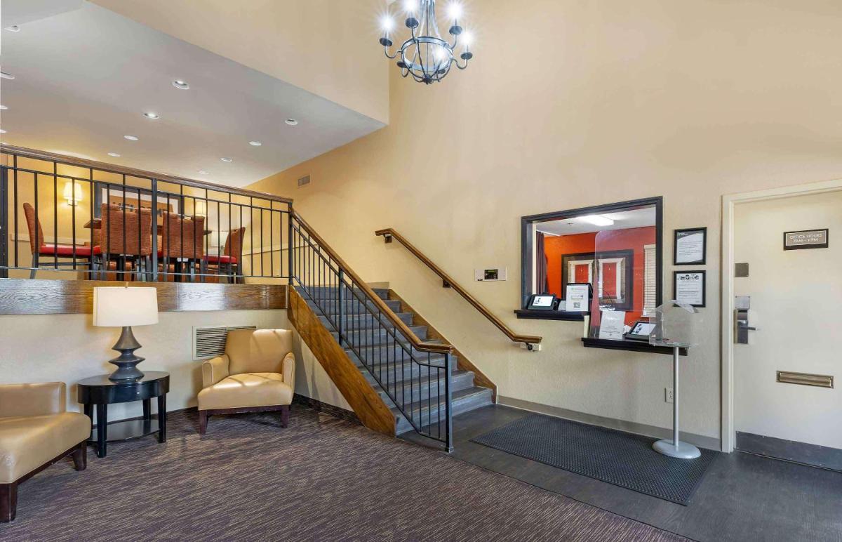 Extended Stay America Suites - St Louis - Westport - Craig Road - image 4