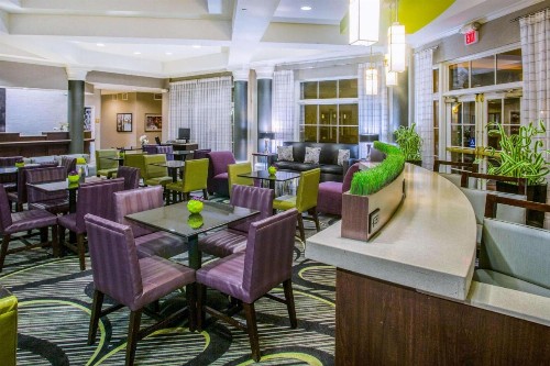 La Quinta by Wyndham St. Louis Westport - image 15