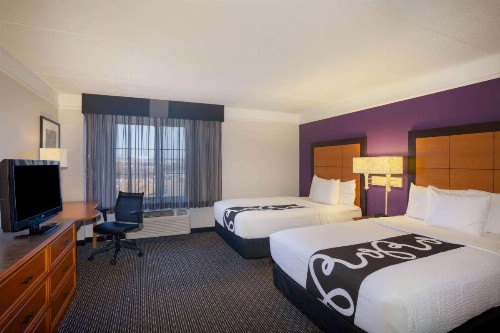 La Quinta by Wyndham St. Louis Westport - image 38