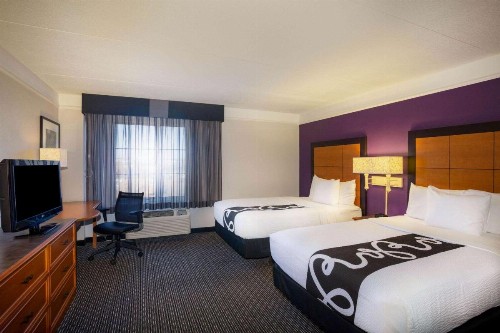 La Quinta by Wyndham St. Louis Westport - image 46