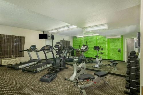 La Quinta by Wyndham St. Louis Westport - image 50