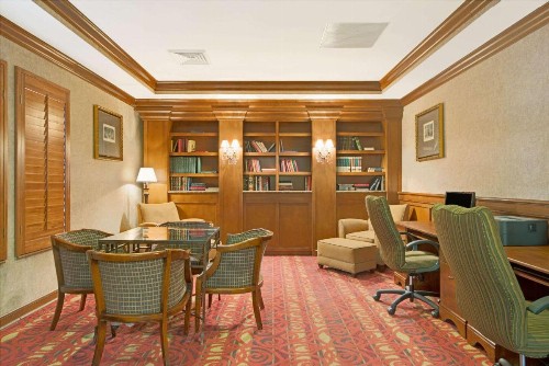 Days Inn by Wyndham St. Louis/Westport MO - image 11