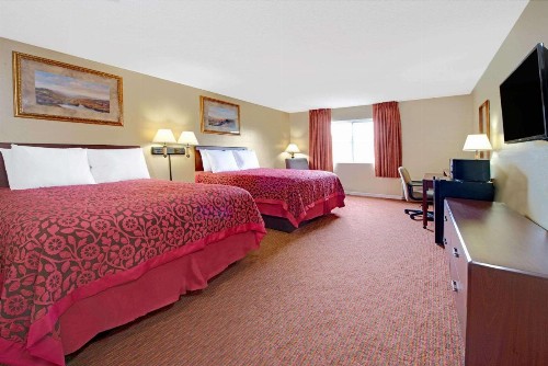 Days Inn by Wyndham St. Louis/Westport MO - image 8