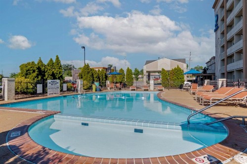 Best Western Kirkwood Inn - image 13