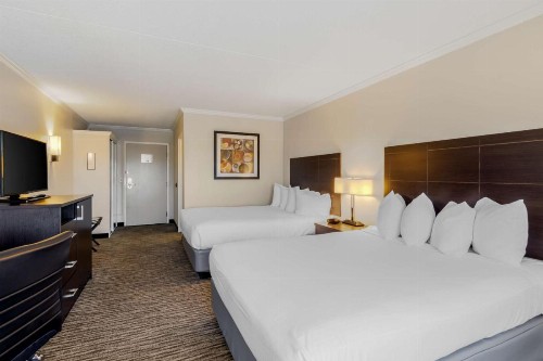 Best Western Kirkwood Inn - image 15
