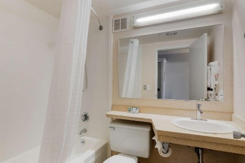 Best Western Kirkwood Inn - image 17