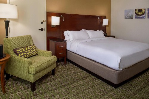 Marriott St. Louis West - image 10