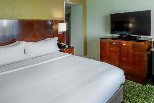 Marriott St. Louis West - image 13