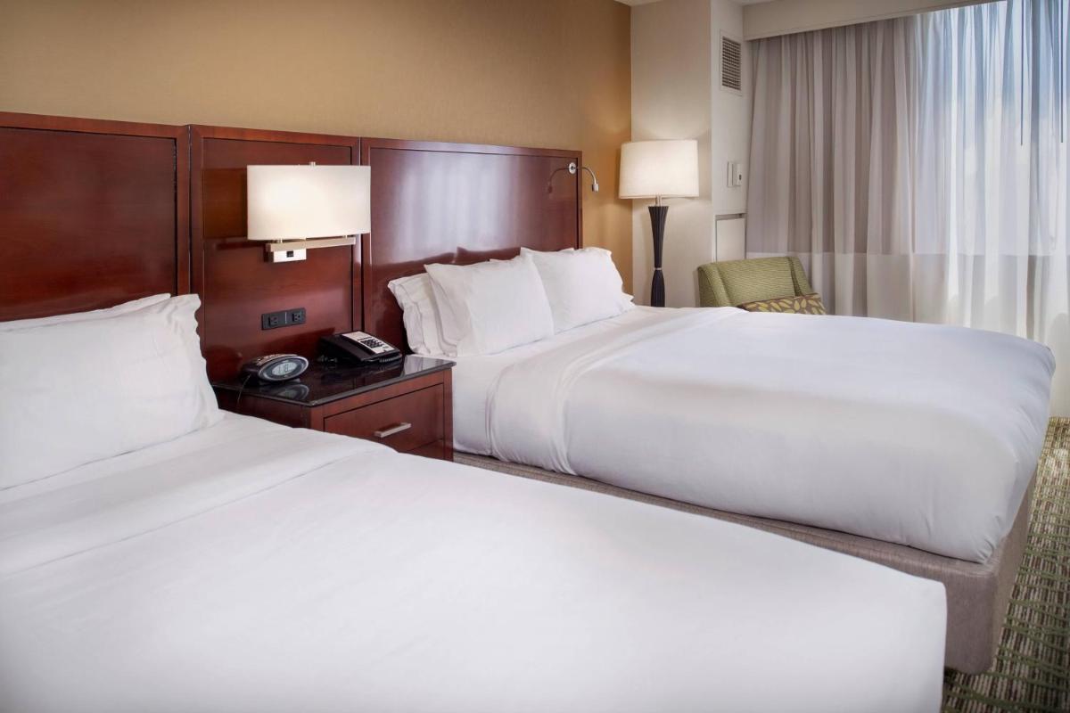 Marriott St. Louis West - image 3