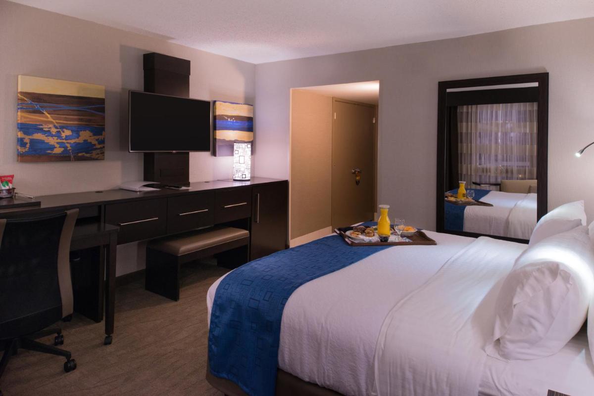 Holiday Inn St Louis Downtown/Convention Center an IHG Hotel - image 3