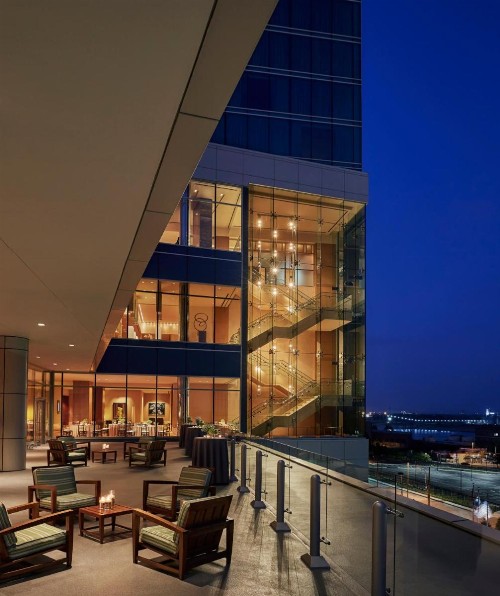 Four Seasons St. Louis - image 17