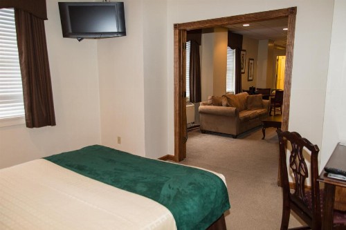 Missouri Athletic Club - image 24