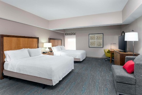 Hampton Inn and Suites Clayton/St. Louis-Galleria Area - image 29