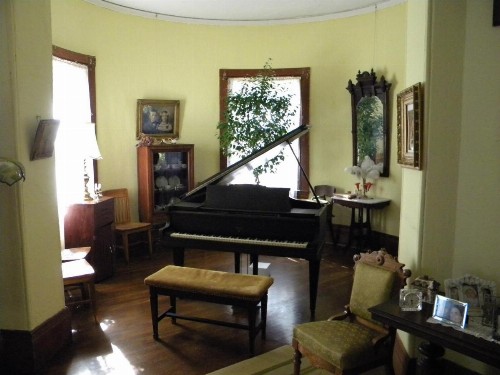 Lehmann House Bed & Breakfast - image 2