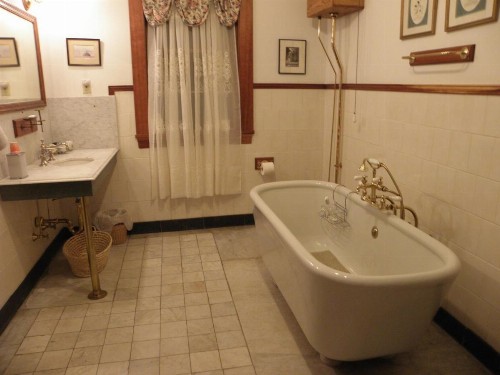 Lehmann House Bed & Breakfast - image 48
