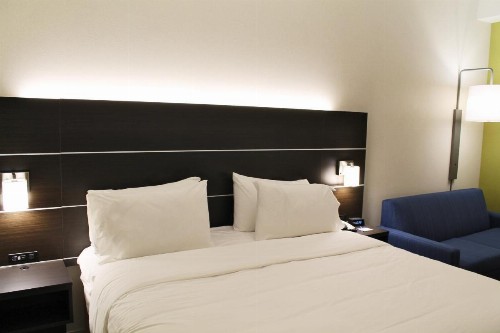 Holiday Inn Express & Suites - St. Louis South - I-55 an IHG Hotel - image 18