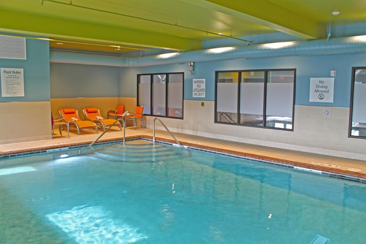 Holiday Inn Express & Suites - St. Louis South - I-55 an IHG Hotel - image 2