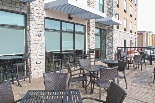 Holiday Inn Express & Suites - St. Louis South - I-55 an IHG Hotel - image 21