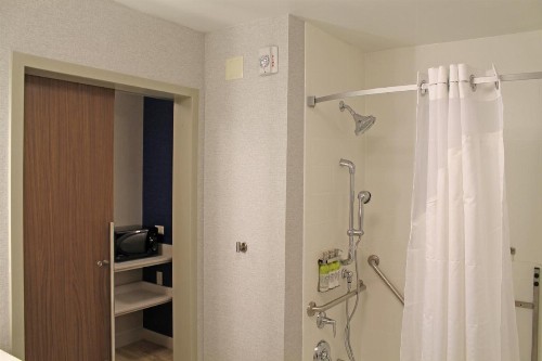 Holiday Inn Express & Suites - St. Louis South - I-55 an IHG Hotel - image 34