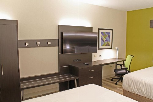 Holiday Inn Express & Suites - St. Louis South - I-55 an IHG Hotel - image 40