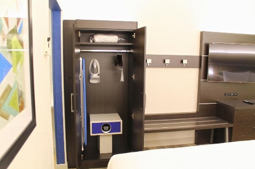 Holiday Inn Express & Suites - St. Louis South - I-55 an IHG Hotel - image 45