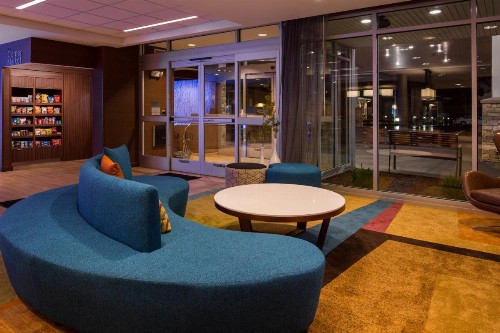 Fairfield Inn & Suites by Marriott St. Louis Westport - image 13