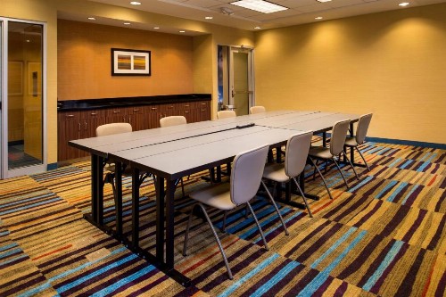 Fairfield Inn & Suites by Marriott St. Louis Westport - image 29